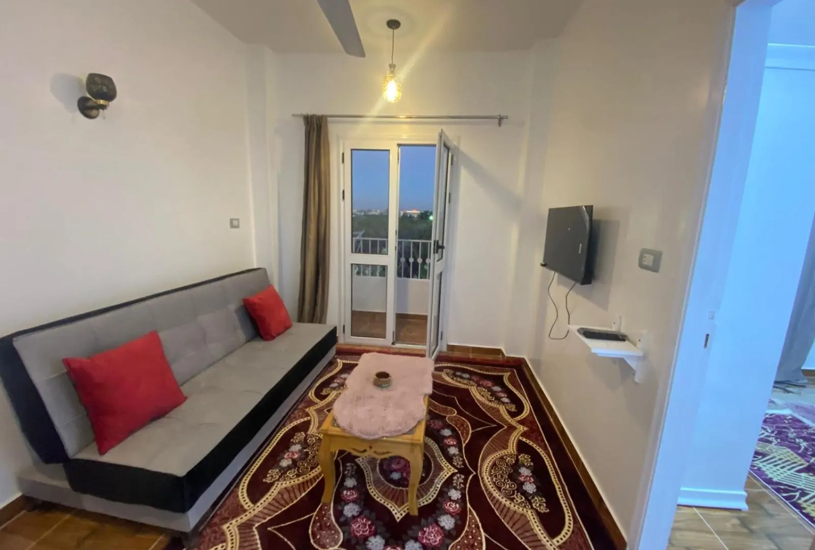 Nanis Guest House Nile View Luxor Egypt