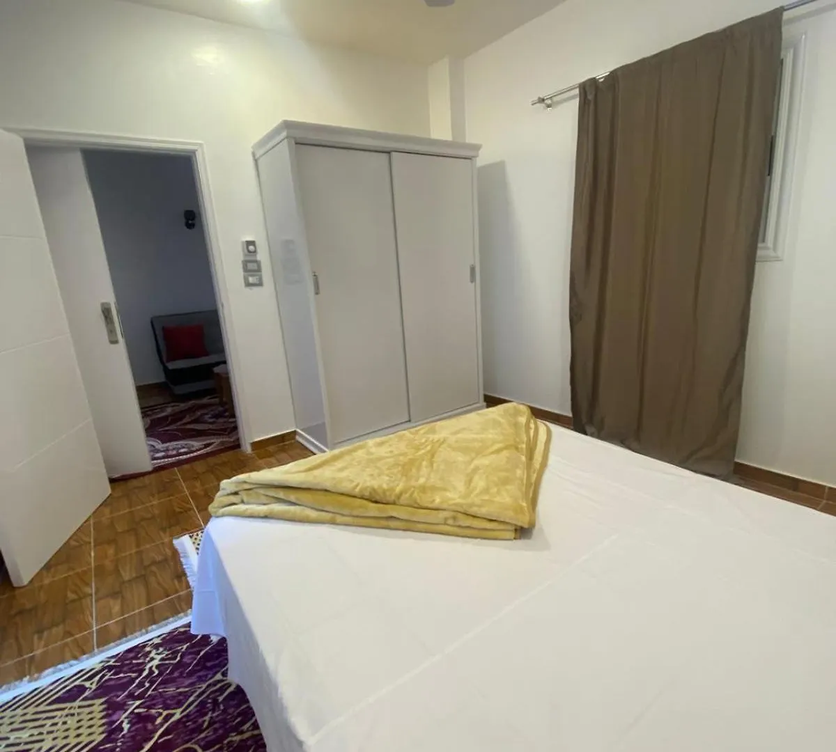 Nanis Guest House Nile View Luxor 0*,  Egypt