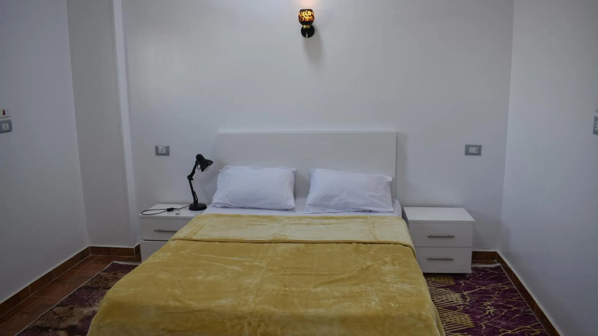 Apartment Nanis Guest House Nile View Luxor
