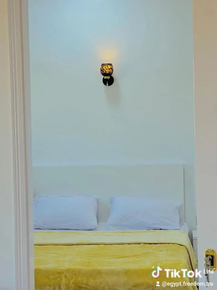 Apartment Nanis Guest House Nile View Luxor
